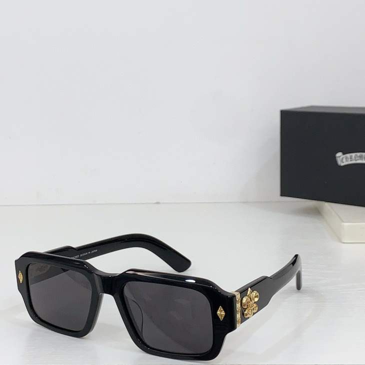 Picture of Chrome Hearts Sunglasses _SKUfw62888181fw
